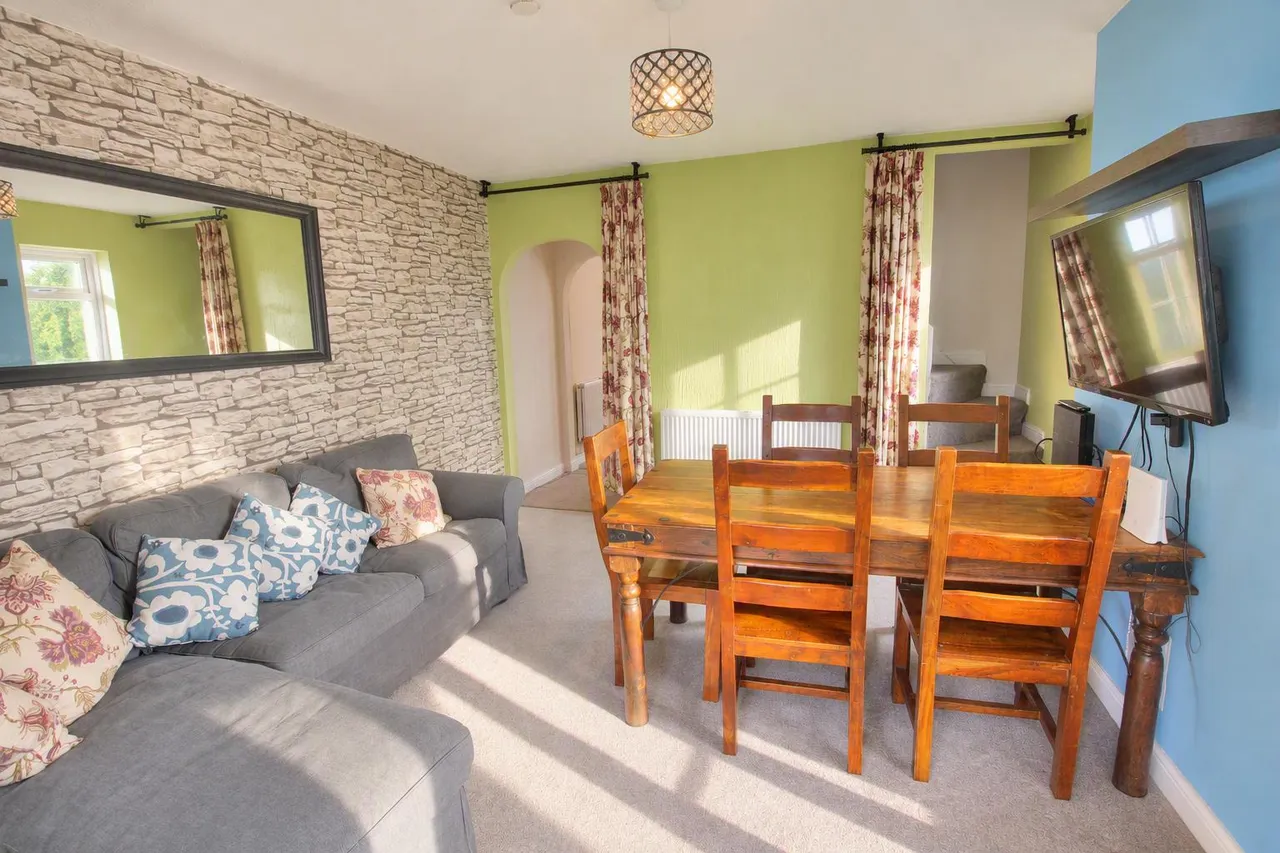 Commonside, Brierley Hill, DY5, photo 6
