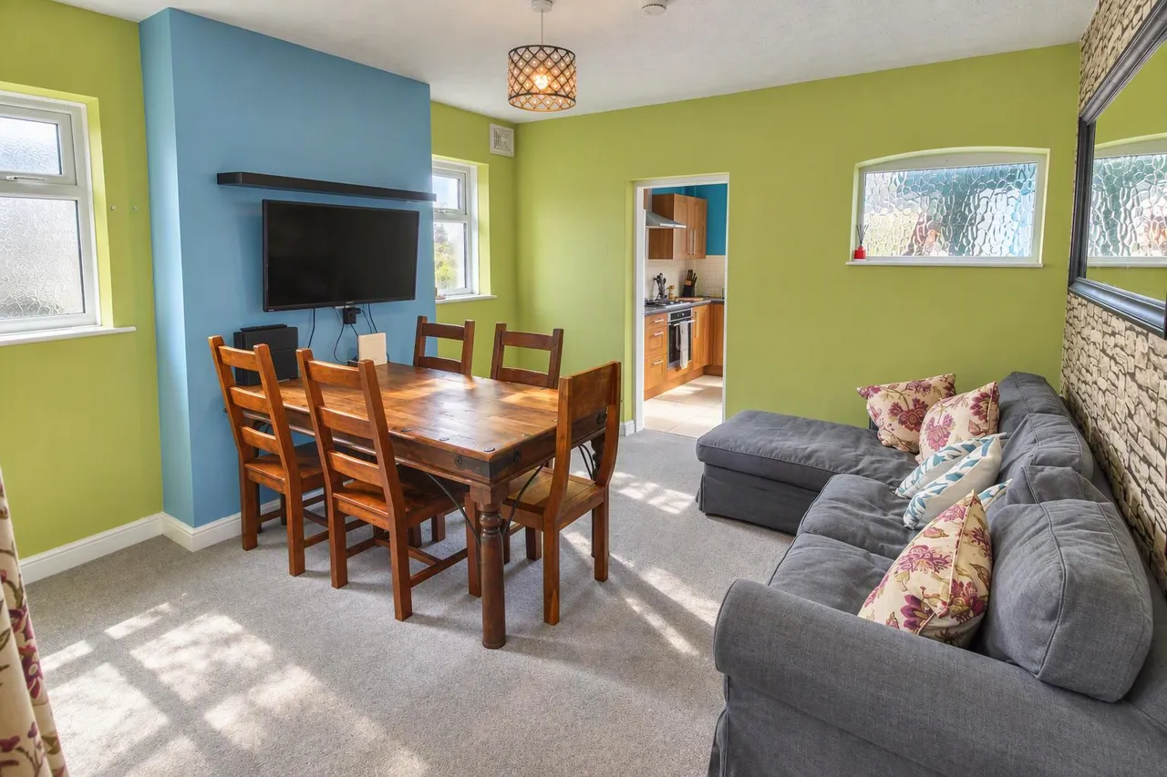 Commonside, Brierley Hill, DY5, photo 5