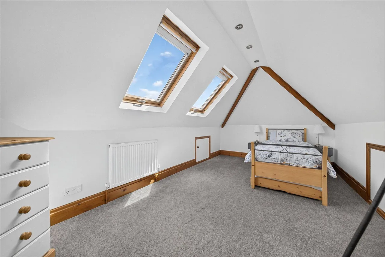 Breary Lane, Bramhope, LS16, photo 20