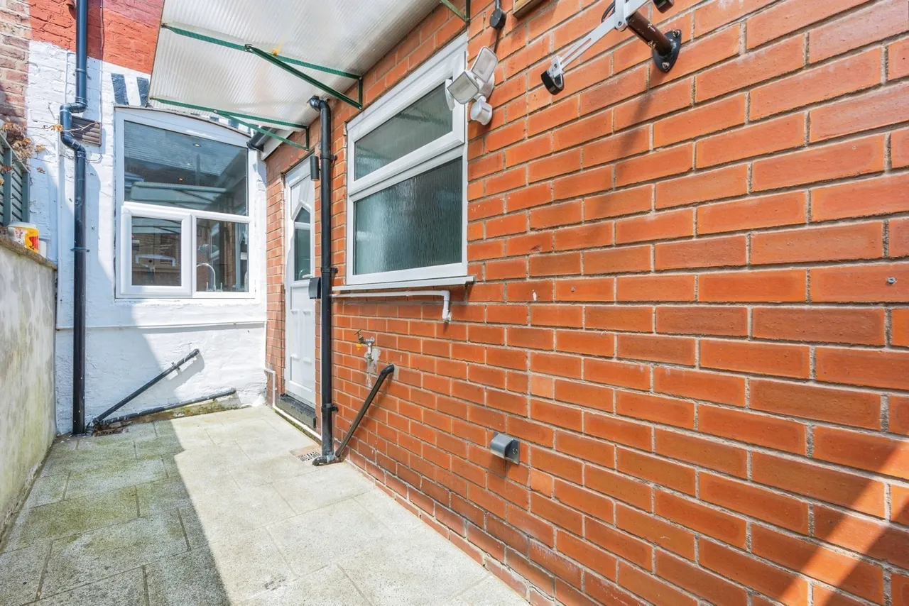 Kelsall Street, Sale, Greater Manchester, M33, photo 12
