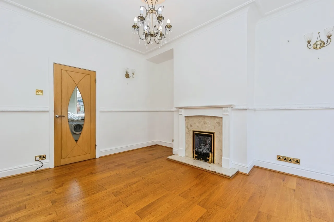 Kelsall Street, Sale, Greater Manchester, M33, photo 18
