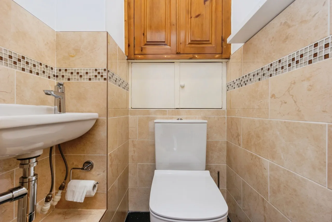 Kelsall Street, Sale, Greater Manchester, M33, photo 10