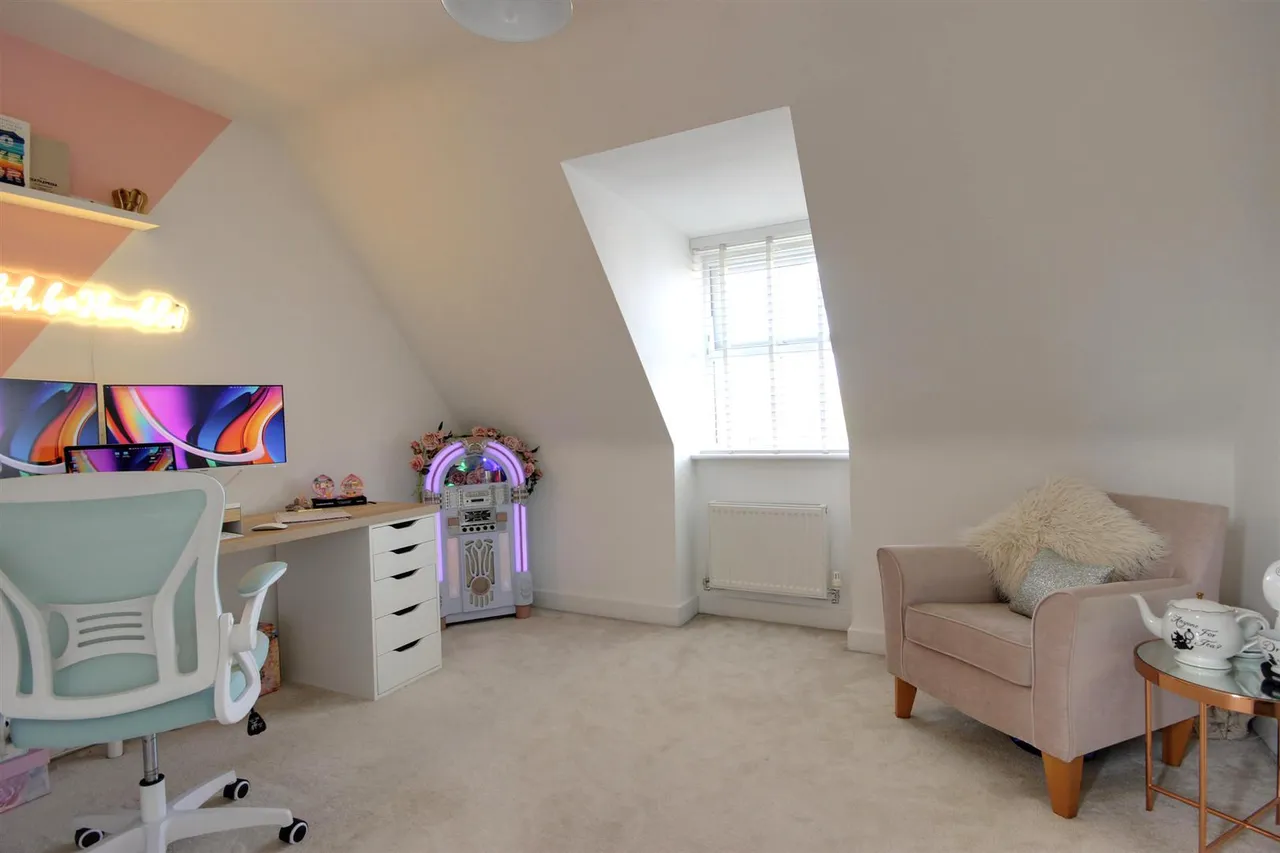 Stromberg Street, Anlaby, photo 17