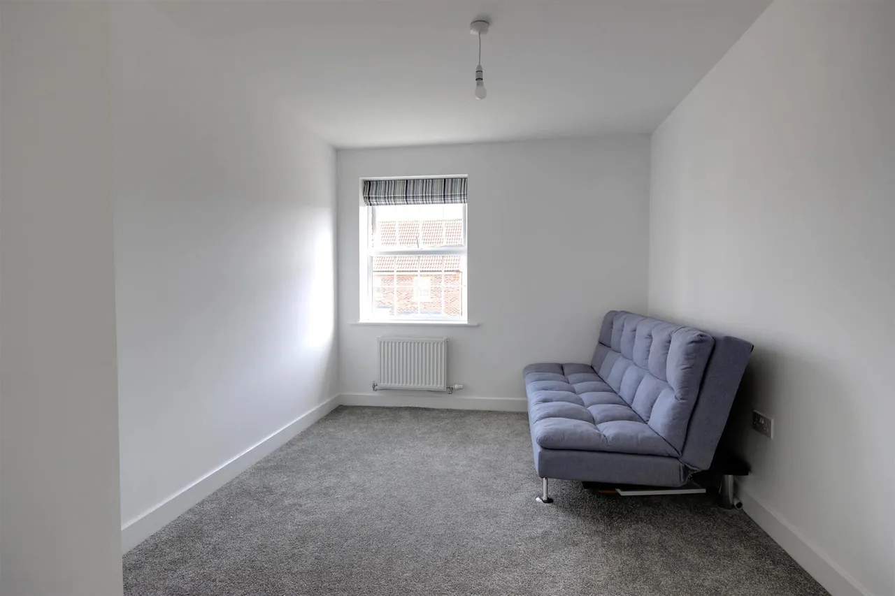Stromberg Street, Anlaby, photo 24