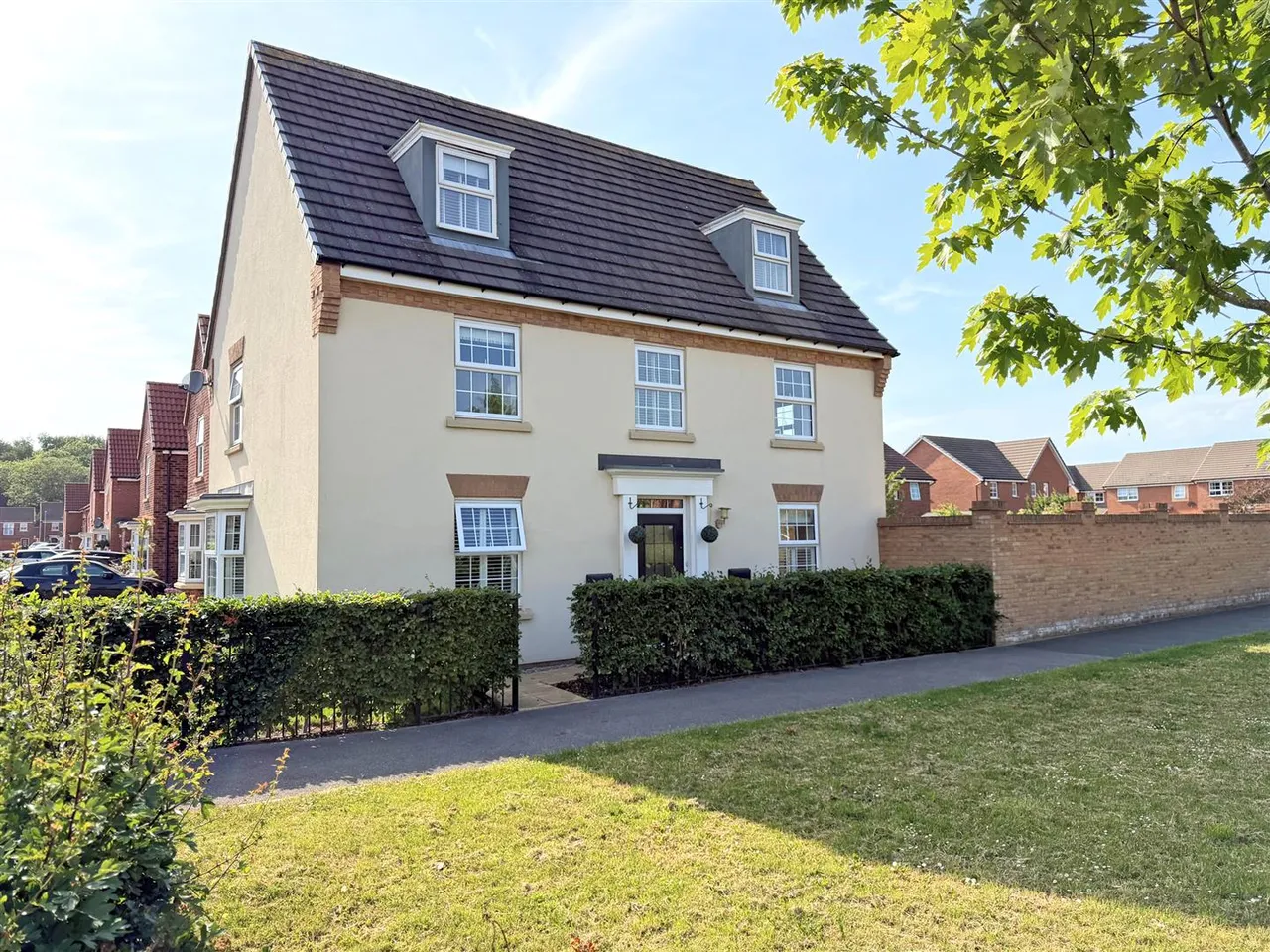 5 bed house for sale — Stromberg Street, Anlaby