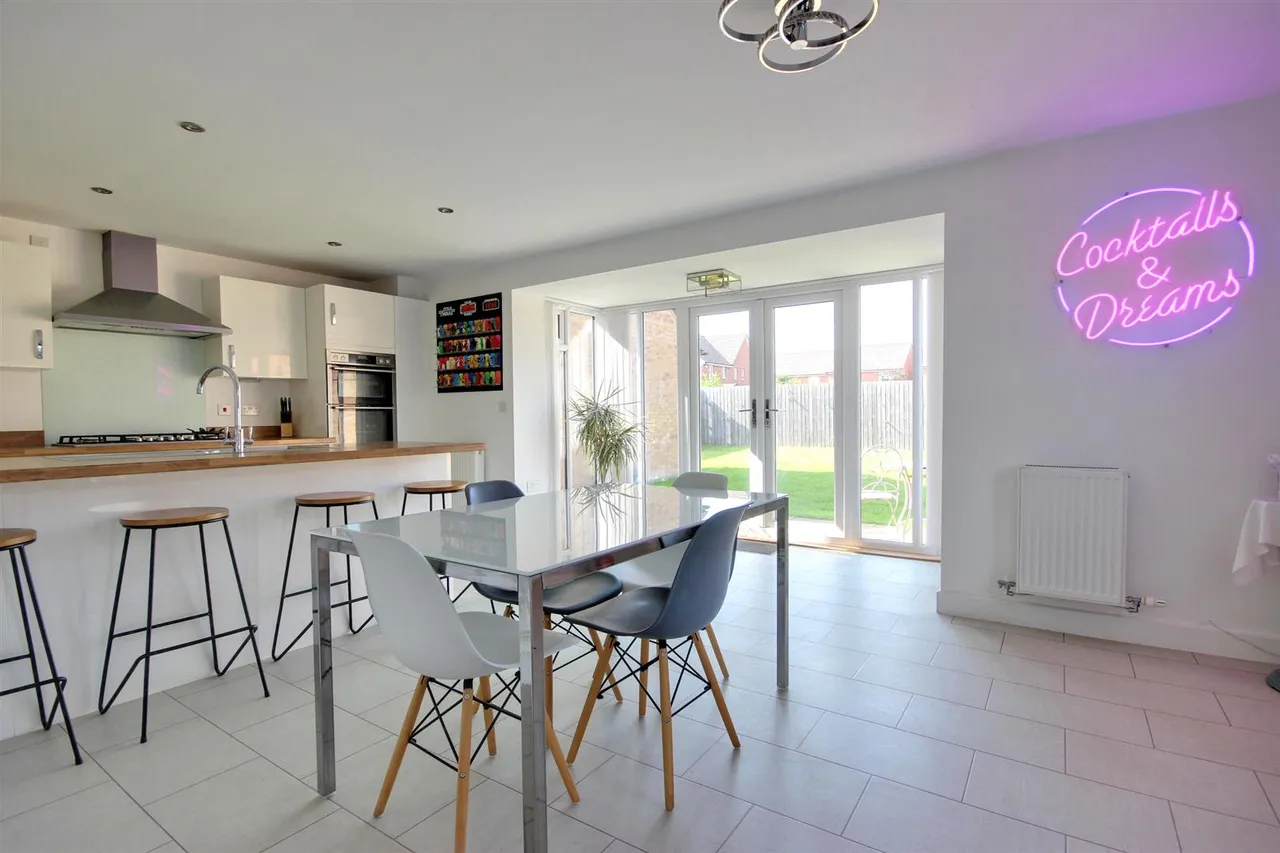 Stromberg Street, Anlaby, photo 19