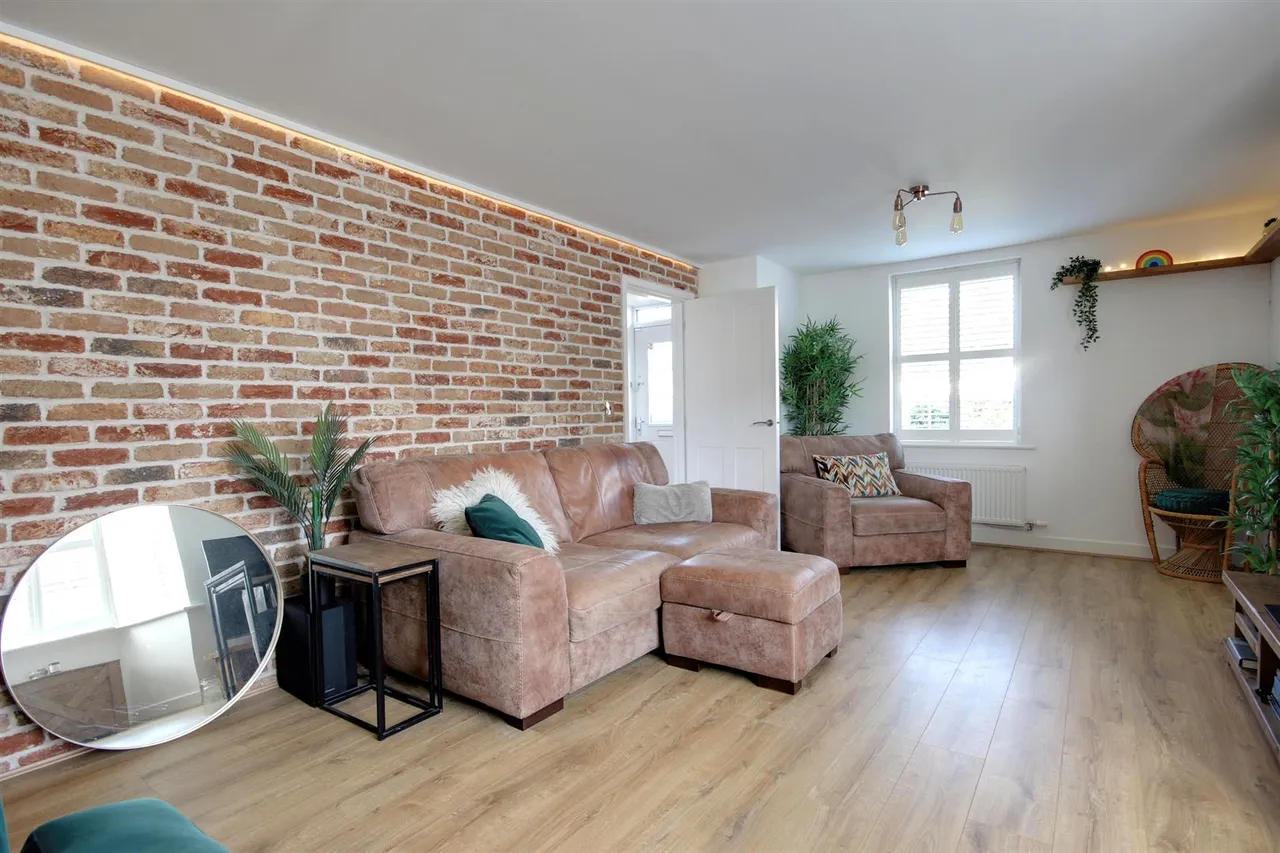 Stromberg Street, Anlaby, photo 21