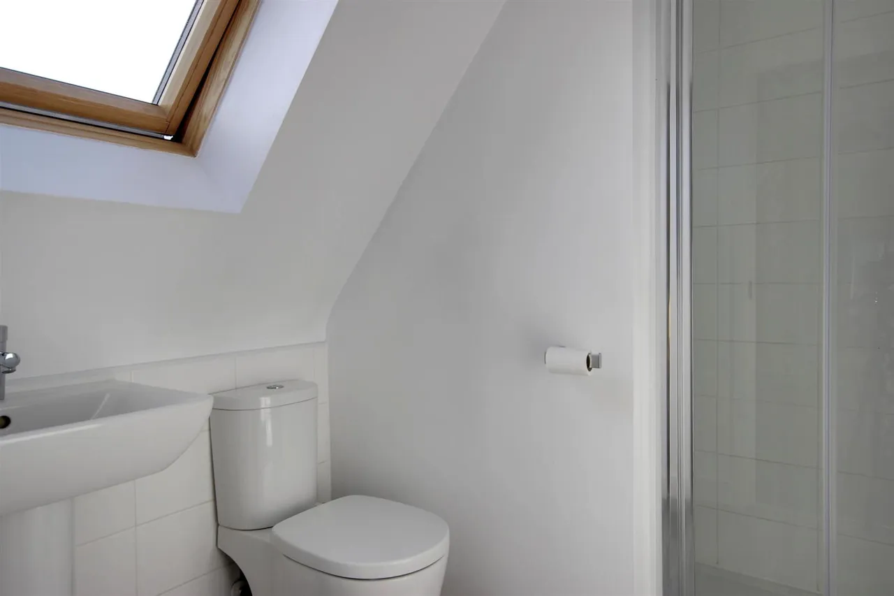 Stromberg Street, Anlaby, photo 31