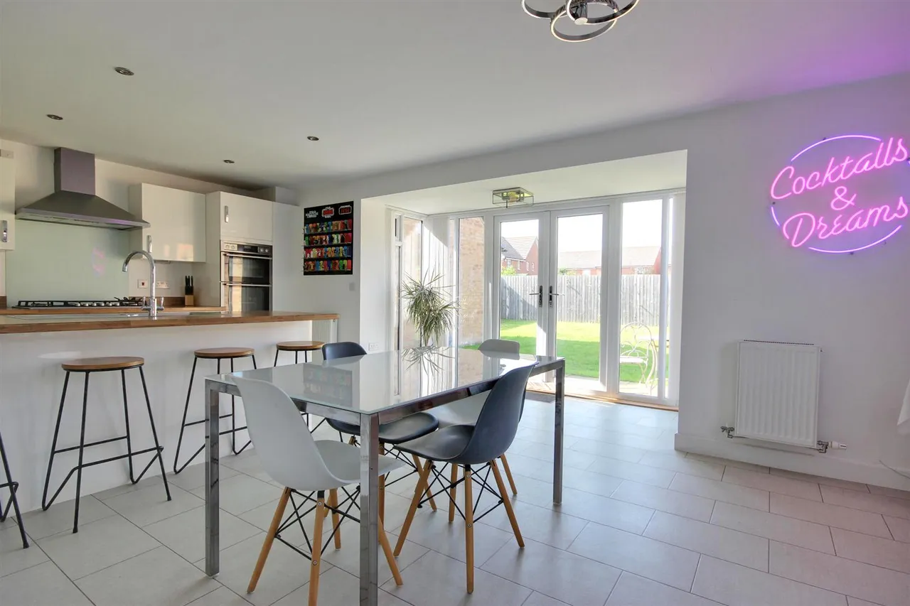 Stromberg Street, Anlaby, photo 4