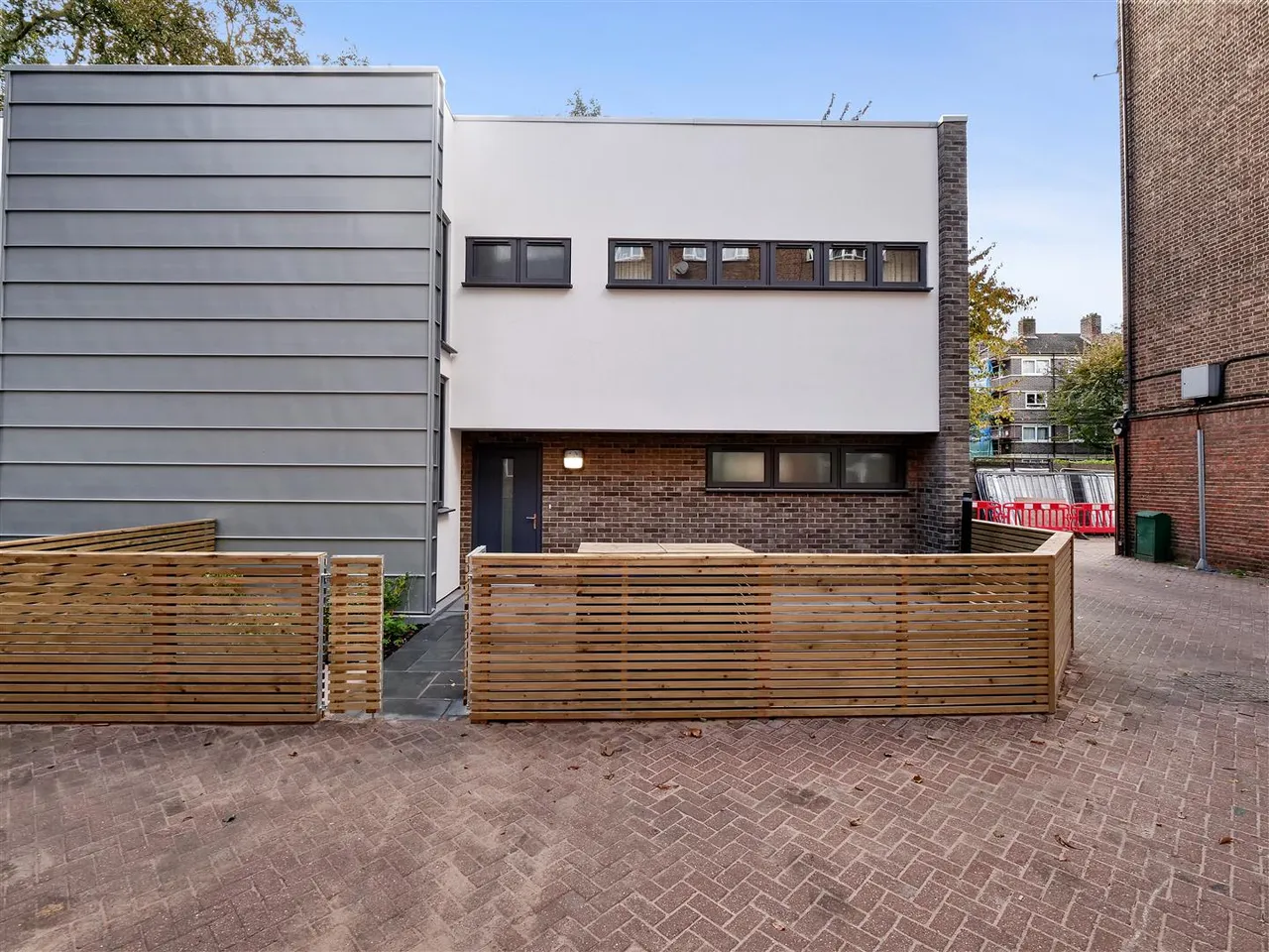 Rosbud Mews, Jamaica Road, SE16, photo 2