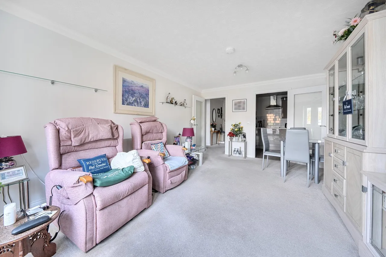 Birchwood Park Avenue, Kent, BR8, photo 14