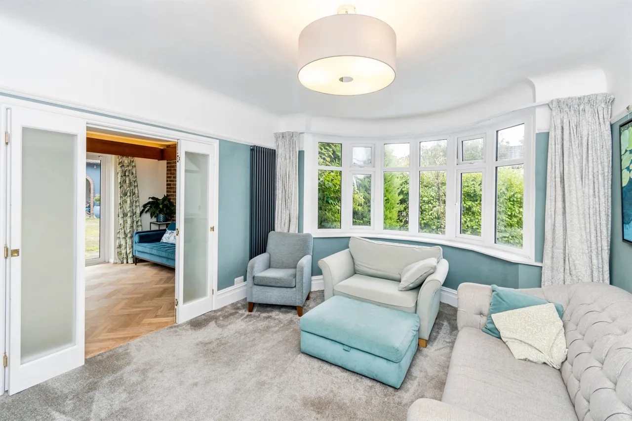 Bassett Crescent West, Southampton, SO16, photo 4
