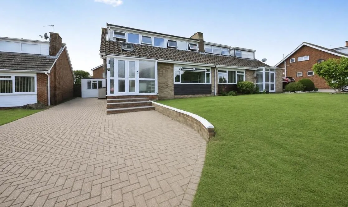4 bed house for sale, Holbeck Lane, Waltham Cross, EN7