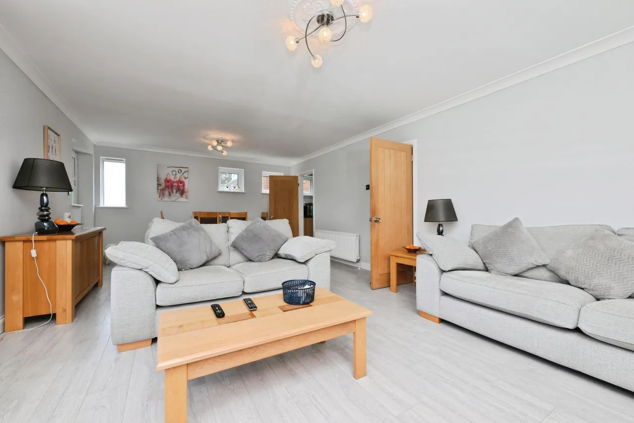 Holbeck Lane, Waltham Cross, EN7, photo 2