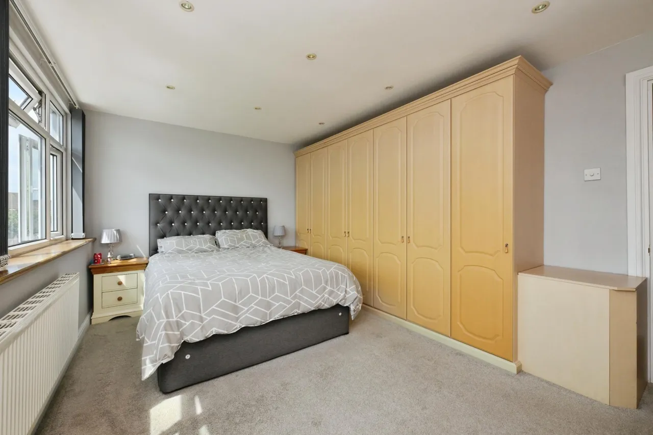 Holbeck Lane, Waltham Cross, EN7, photo 15