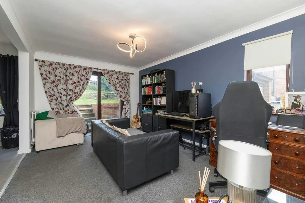 Cavendish Court, Brandon, DH7, photo 2