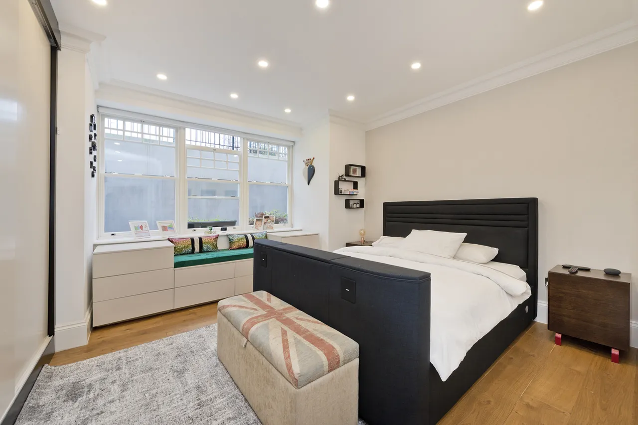 Shepherds Hill, N6, photo 3