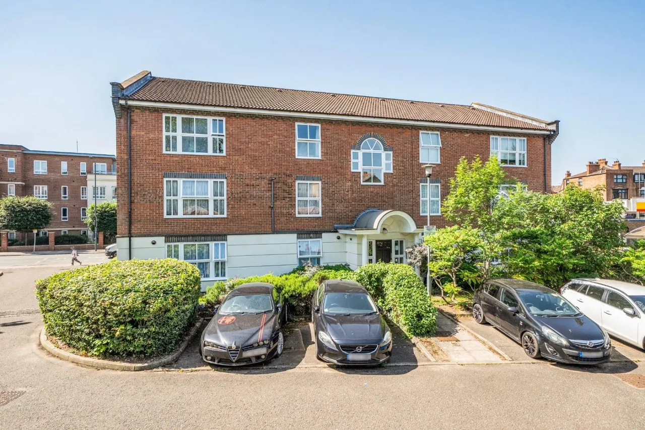 Mapeshill Place, Willesden Green, NW2, photo 5