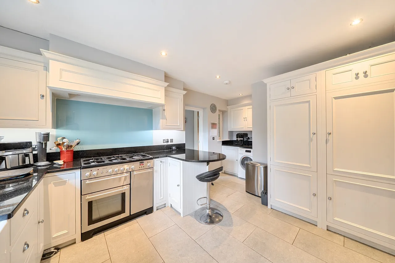 Homefield Road, Chorleywood, WD3, photo 3