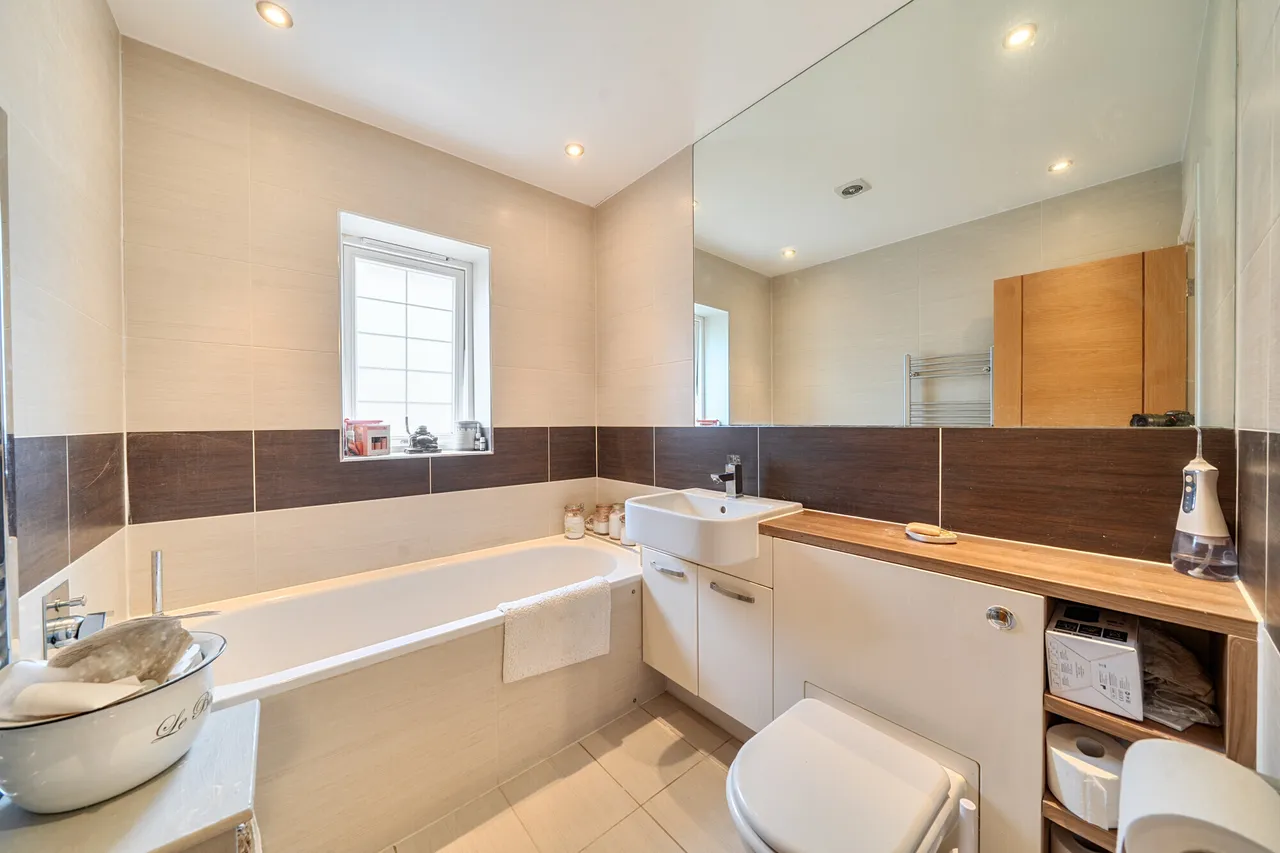 Homefield Road, Chorleywood, WD3, photo 9