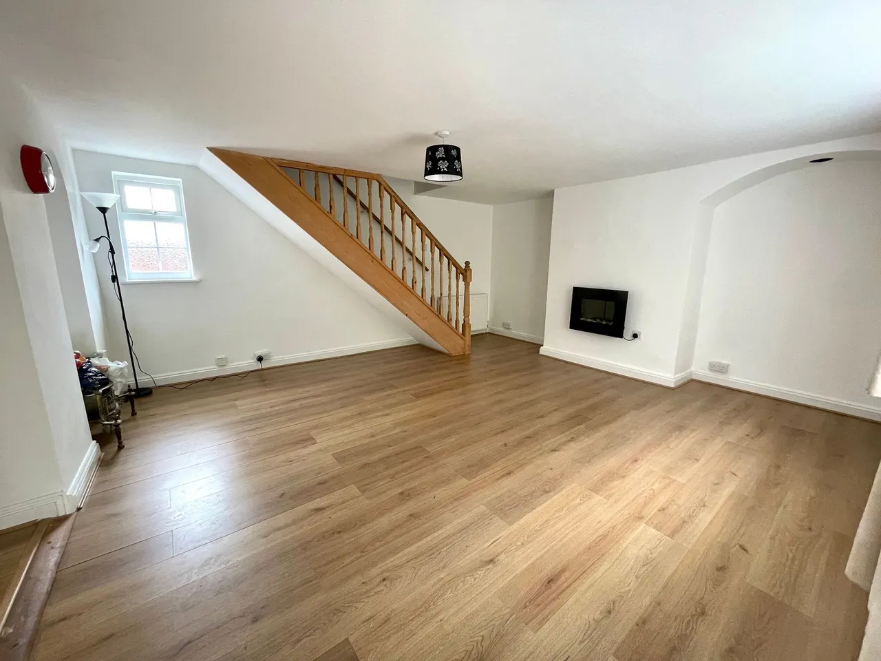 Stamford Place, Wilmslow, photo 2