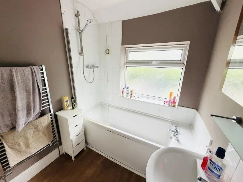 Temple Avenue, Hall Green, B28, photo 7