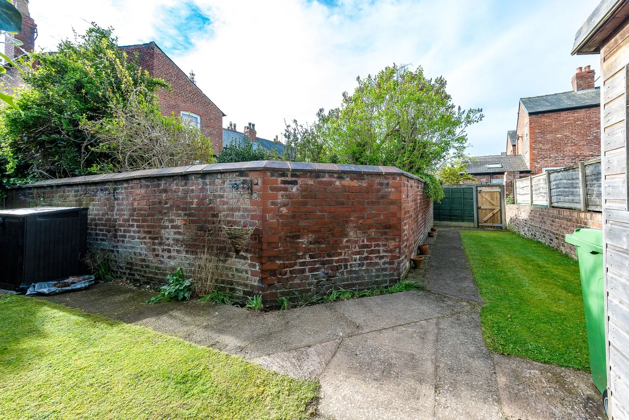 Highfield, Sale, photo 34