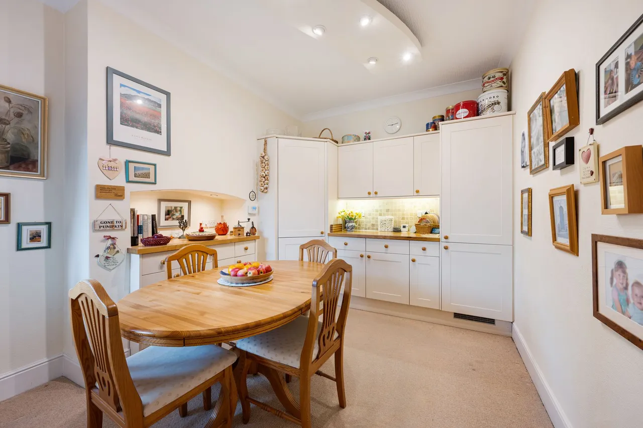 Highfield, Sale, photo 13