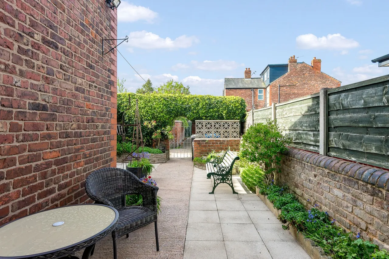Highfield, Sale, photo 2