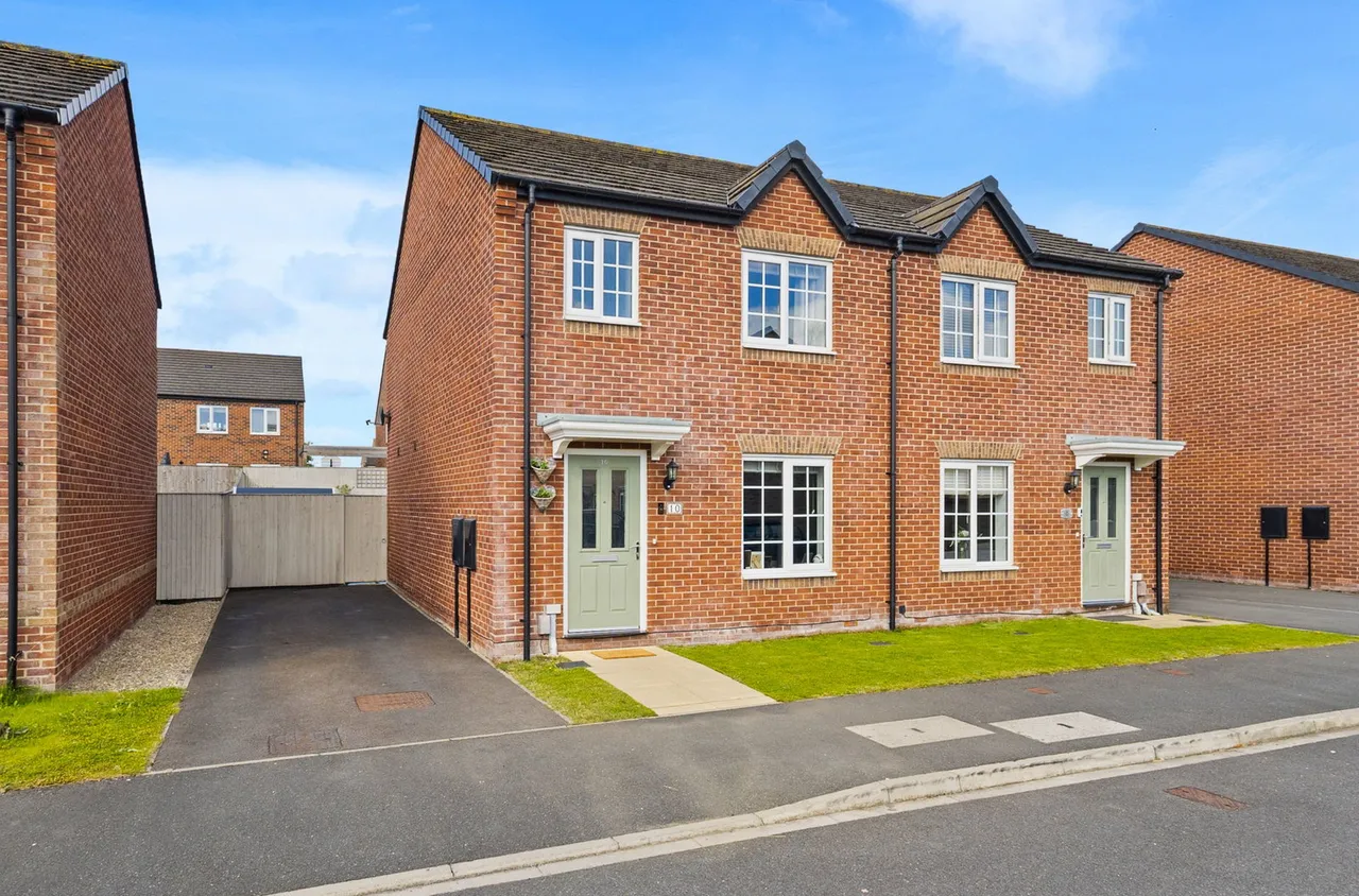 3 bed house for sale, Aspen Street, Normanton