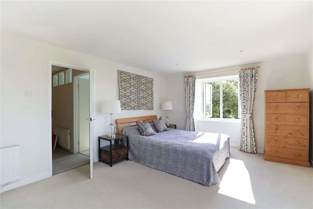 Tetbury Lane, Nailsworth, Stroud, Gloucestershire, GL6 0QP, photo 10