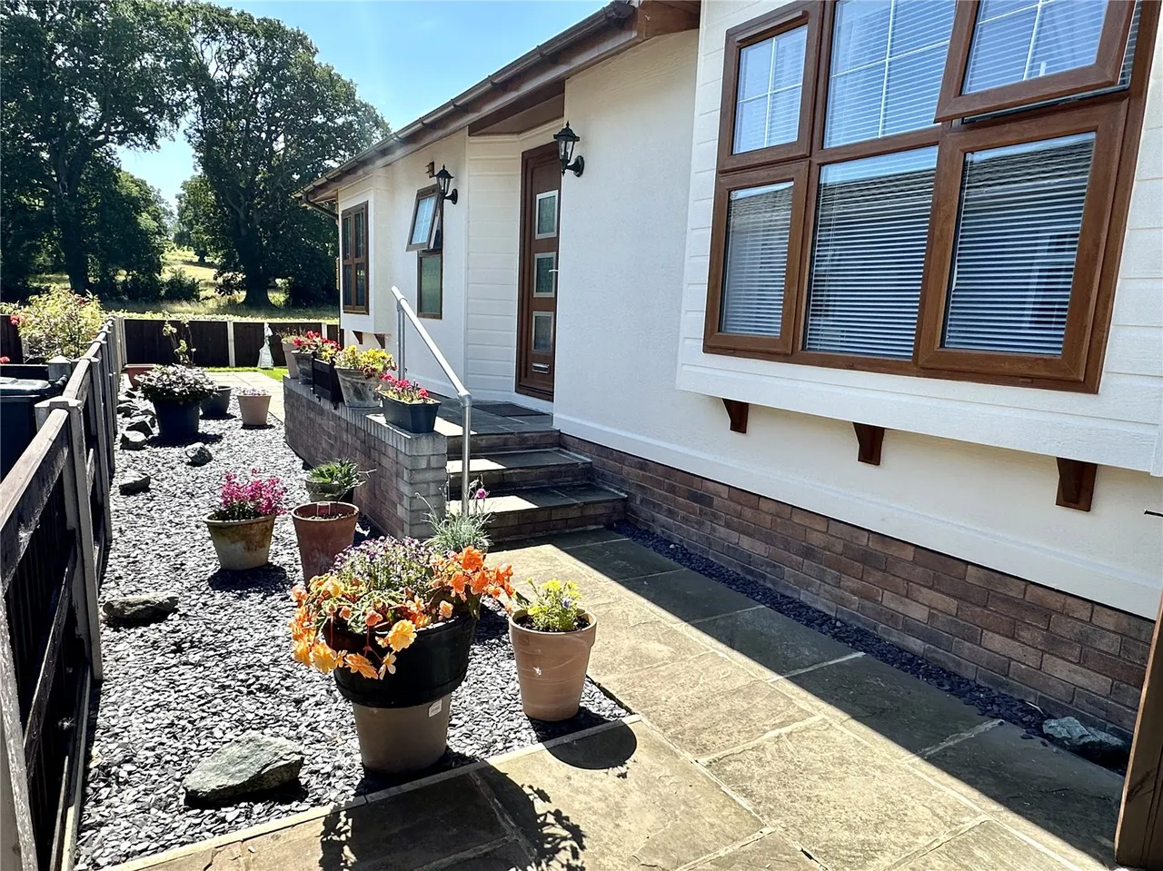 Forden, Welshpool, Powys, SY21 8FA, photo 17