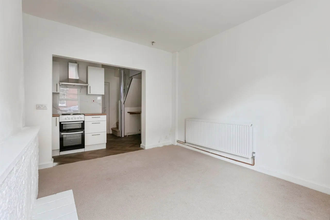 Blythe Street, Wombwell, Barnsley, photo 2