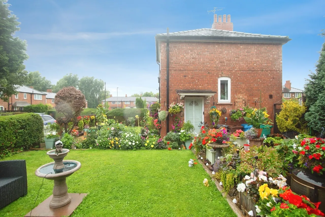 Ascot Road, MANCHESTER, Lancashire, M40, photo 7