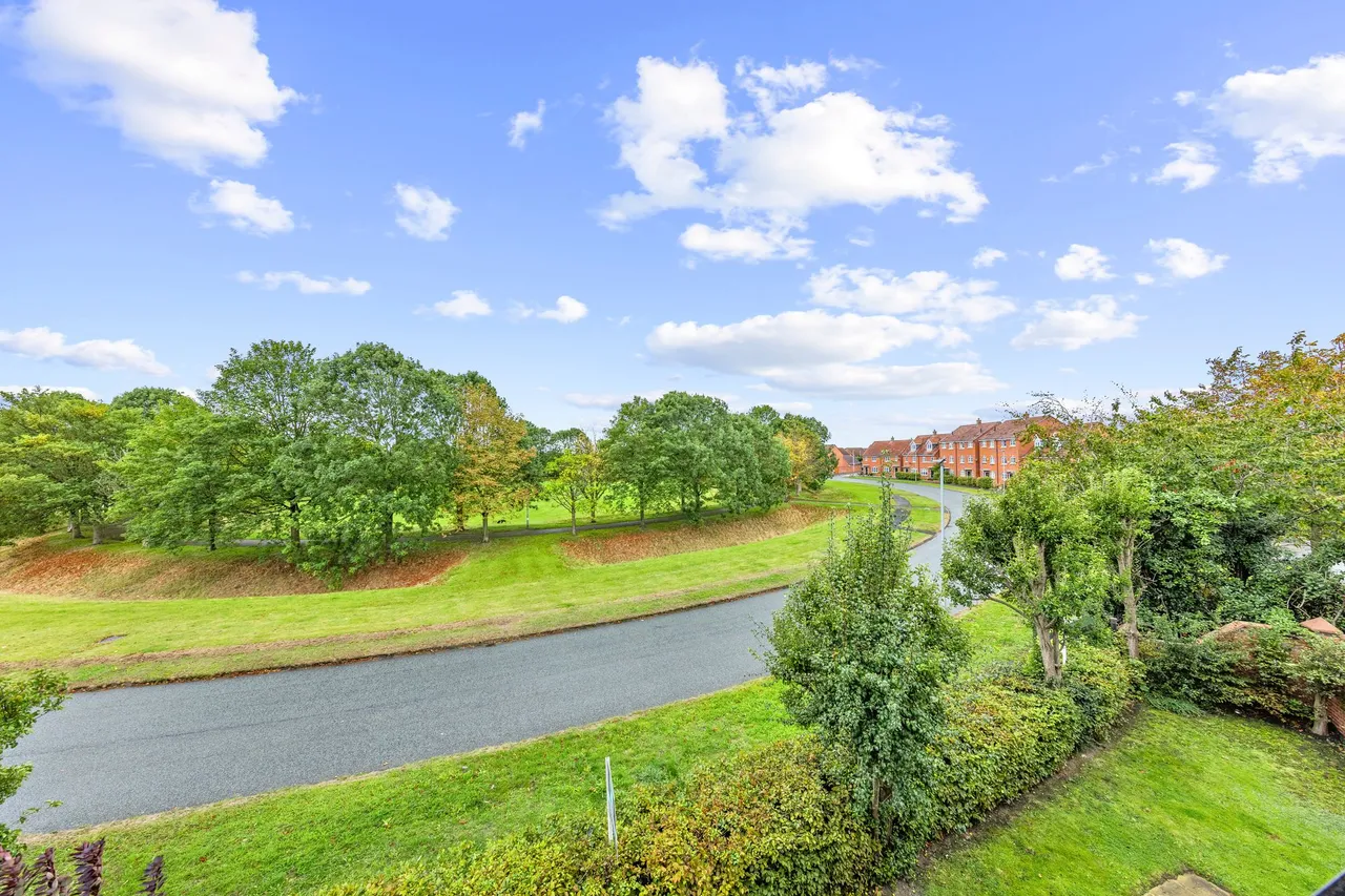 Archers Green Road, Westbrook, Warrington, Warrington, WA5 7XS, photo 11