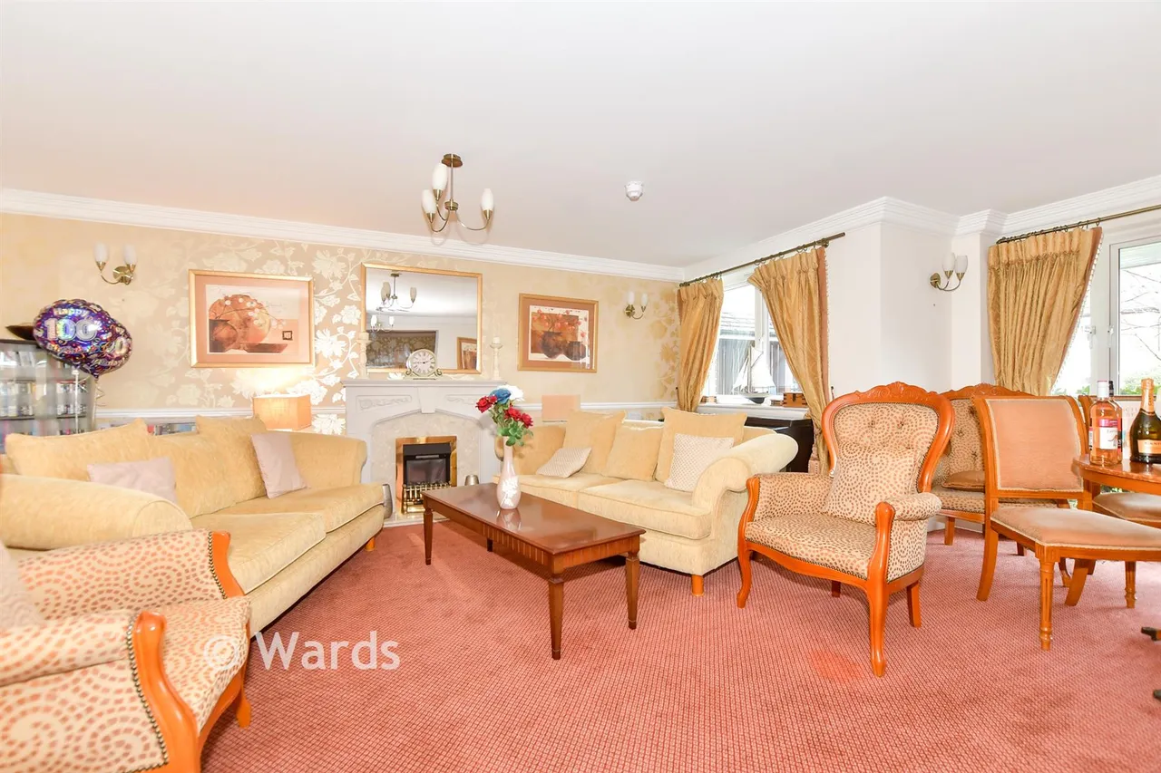 East Street, Hythe, CT21, photo 4