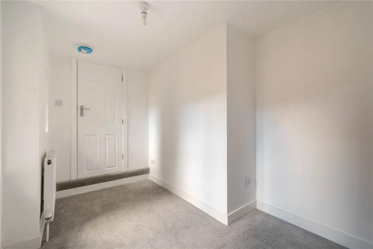 Oxford Road, Banbury, OX16, photo 11