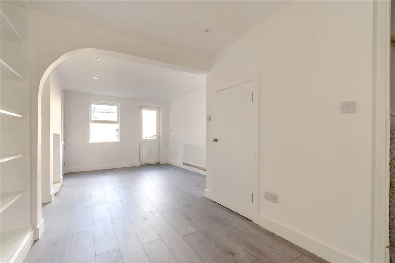 Oxford Road, Banbury, OX16, photo 5