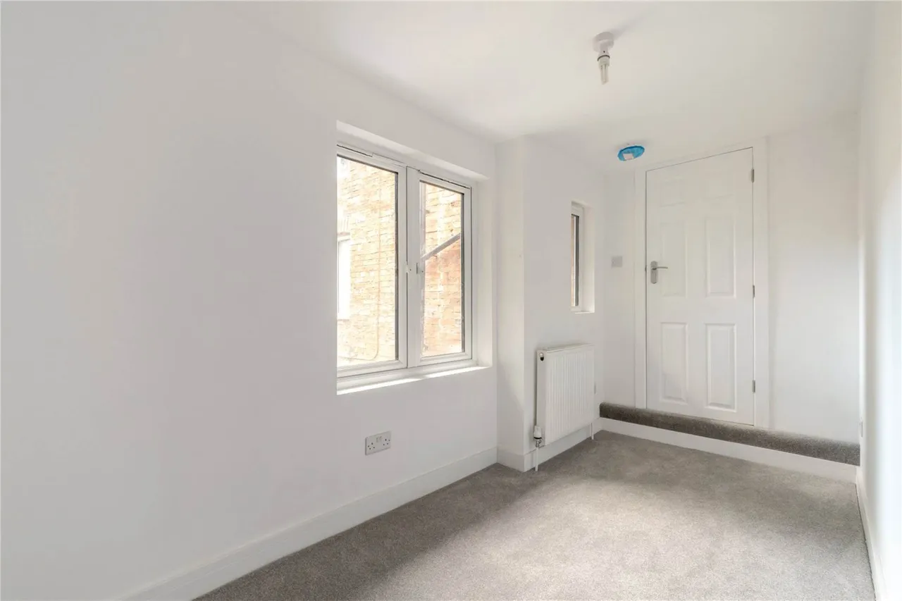 Oxford Road, Banbury, OX16, photo 7