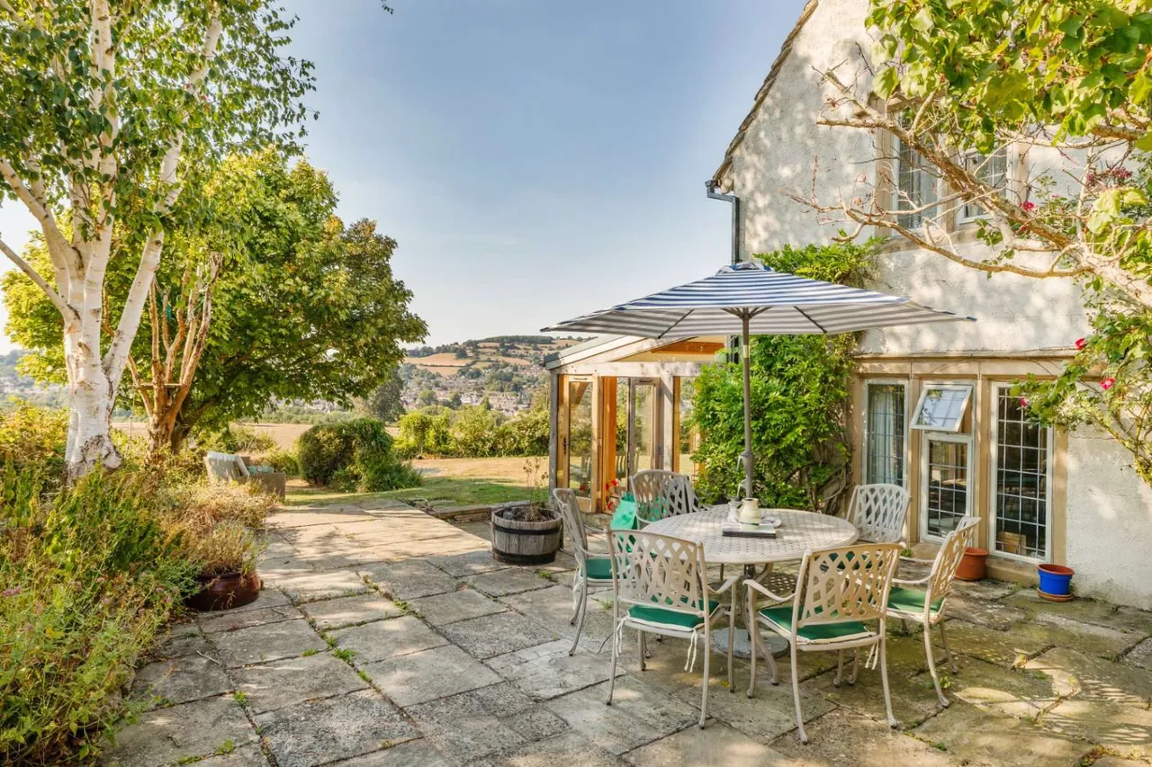 Selsley West, Stroud, Gloucestershire, GL5 5LD, photo 8
