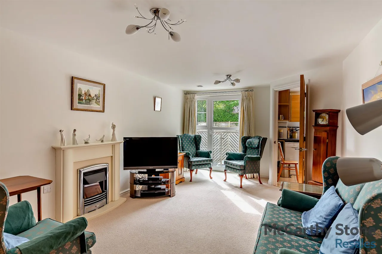 Tregolls Road, Truro, TR1, photo 2