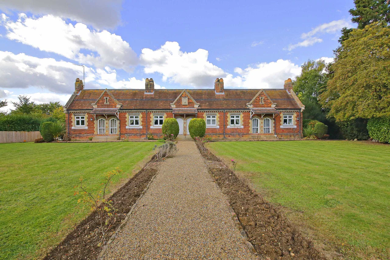Summerhouse Lane, Aldenham, Hertfordshire, WD25 8DU, photo 14