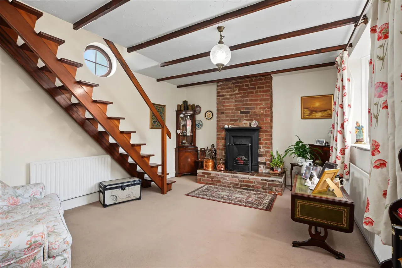Surgeys Lane, Arnold, NG5, photo 4