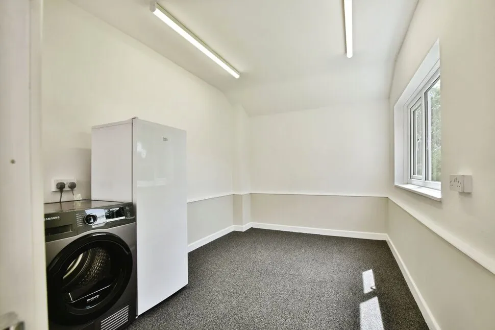 Moor Lane, SK9, photo 14