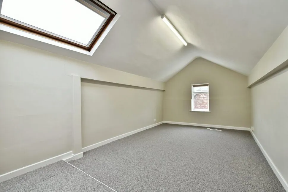 Moor Lane, SK9, photo 13