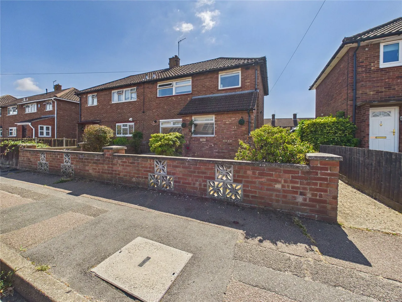 3 bed house for sale, Monkwick Avenue, Colchester, CO2