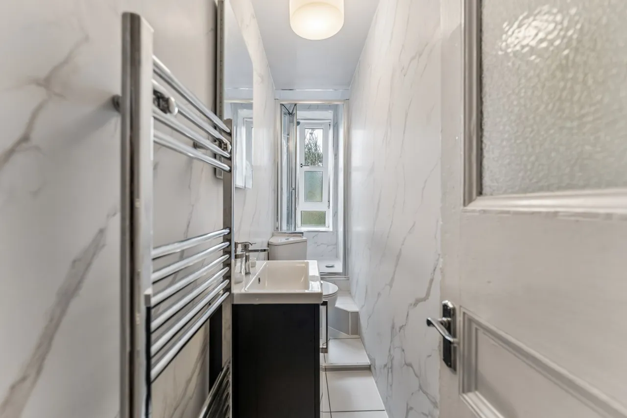 Exeter Drive, Thornwood, G11, photo 15