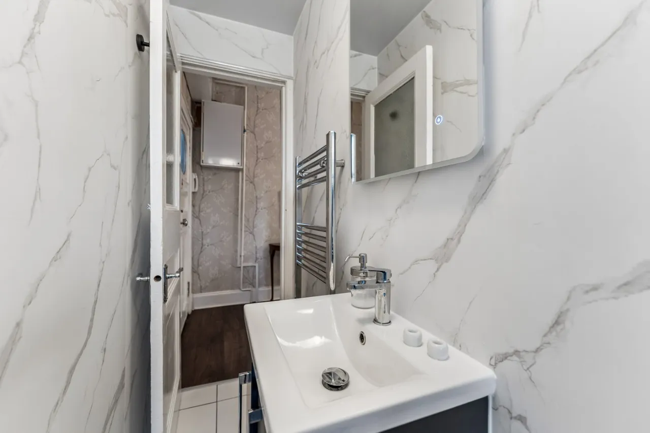 Exeter Drive, Thornwood, G11, photo 16
