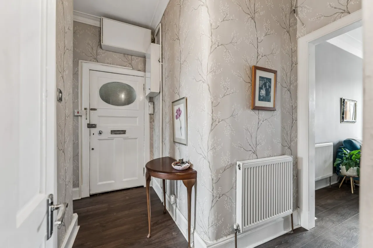 Exeter Drive, Thornwood, G11, photo 13