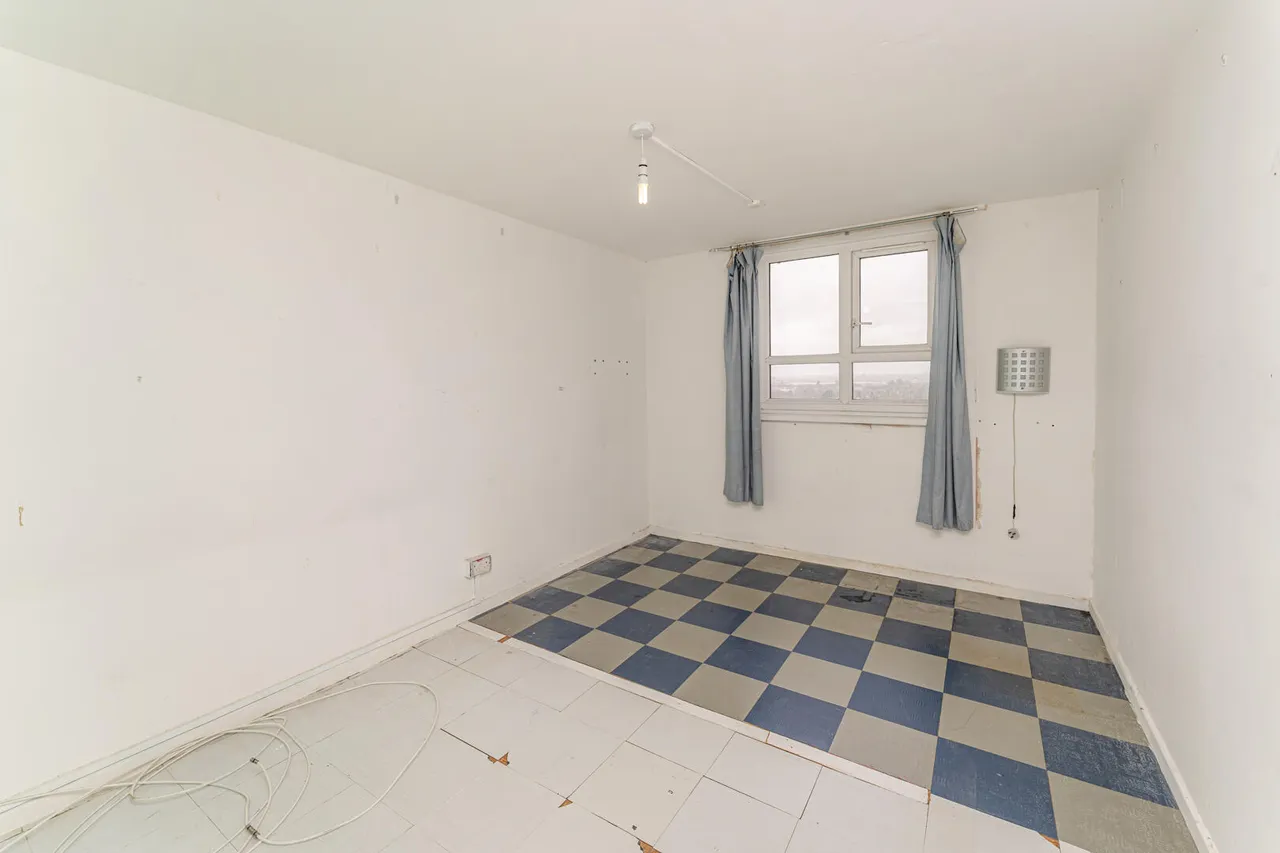 Exeter Road, Enfield, EN3, photo 14